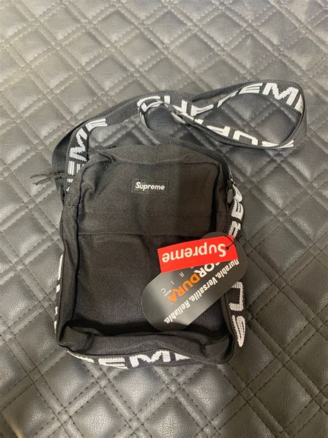 shoulder bag supreme ss18 fake